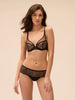 Soutien-gorge triangle emboitant décolleté plongeant - Noir