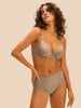 Soutien-gorge spacer décolleté plongeant - Grège