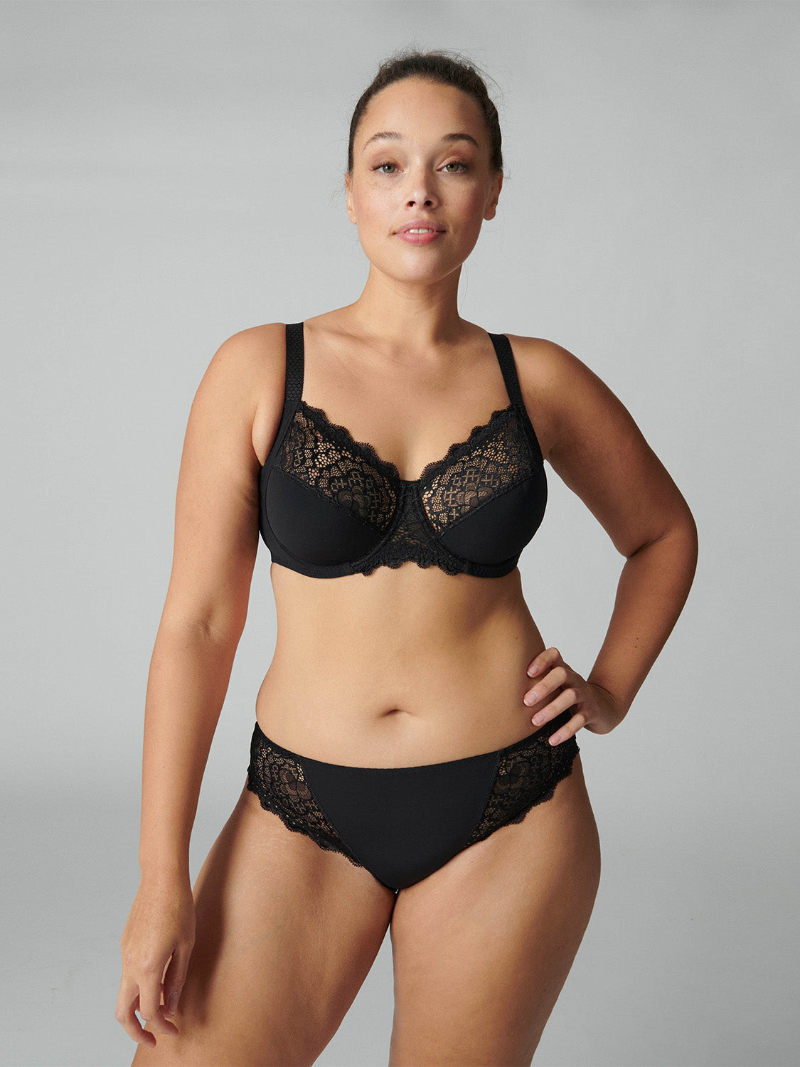 Soutien-gorge avec armatures emboîtant - Noir