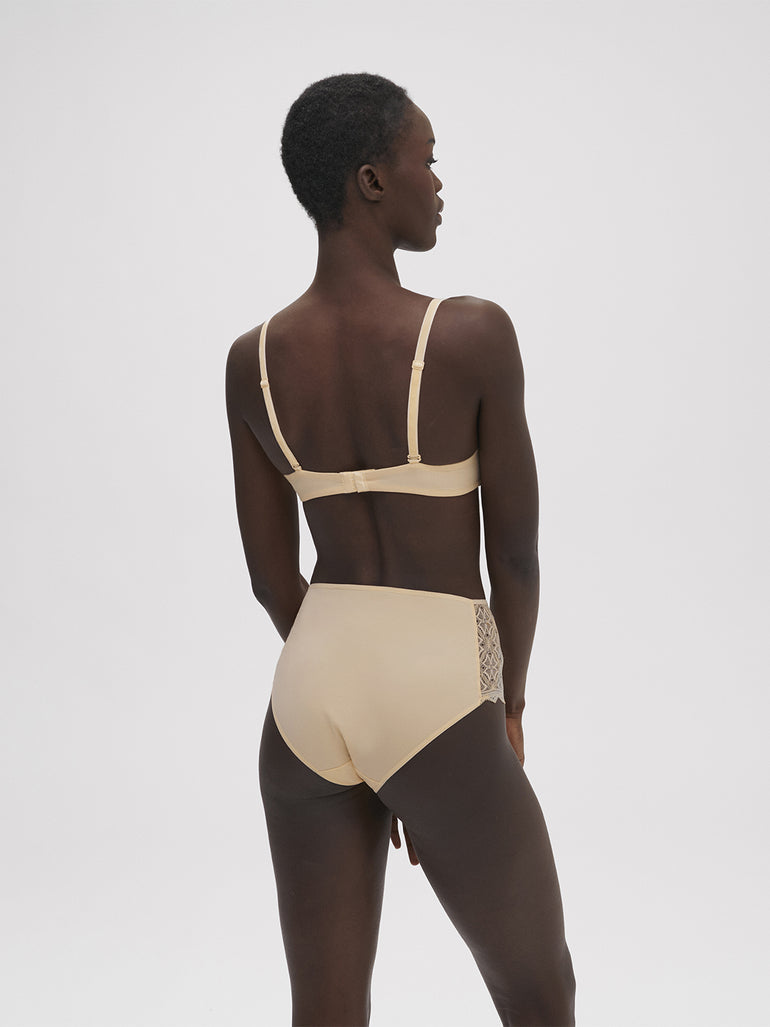 Soutien-gorge sans-armatures structuré - Vanille