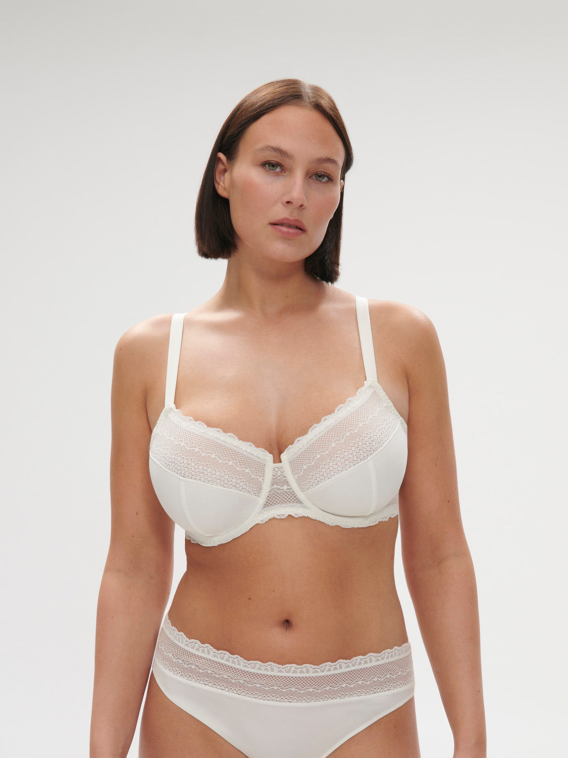 Soutien-gorge avec armature emboitant - Naturel