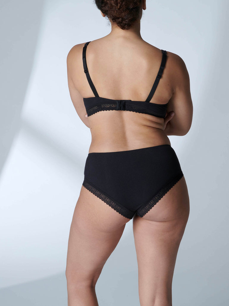 Soutien-gorge avec armatures décolleté plongeant - Noir