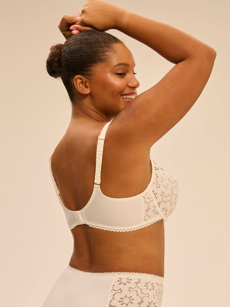 Soutien-gorge avec armatures classique - Naturel