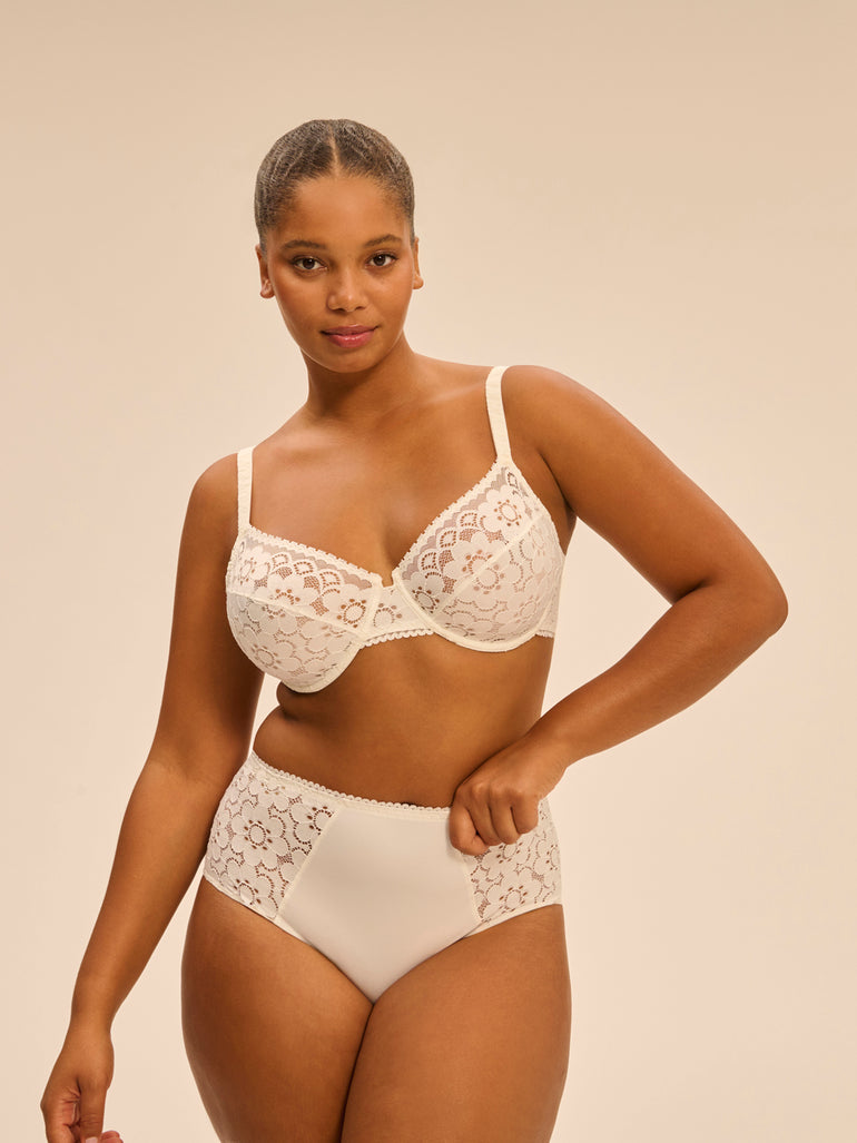 Soutien-gorge avec armatures classique - Naturel