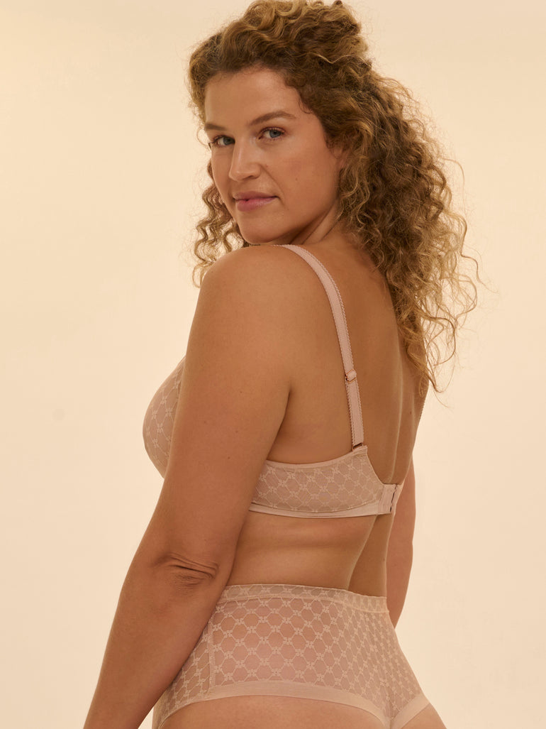 Soutien-gorge avec armatures moulé décolleté plongeant - Peau Rosée